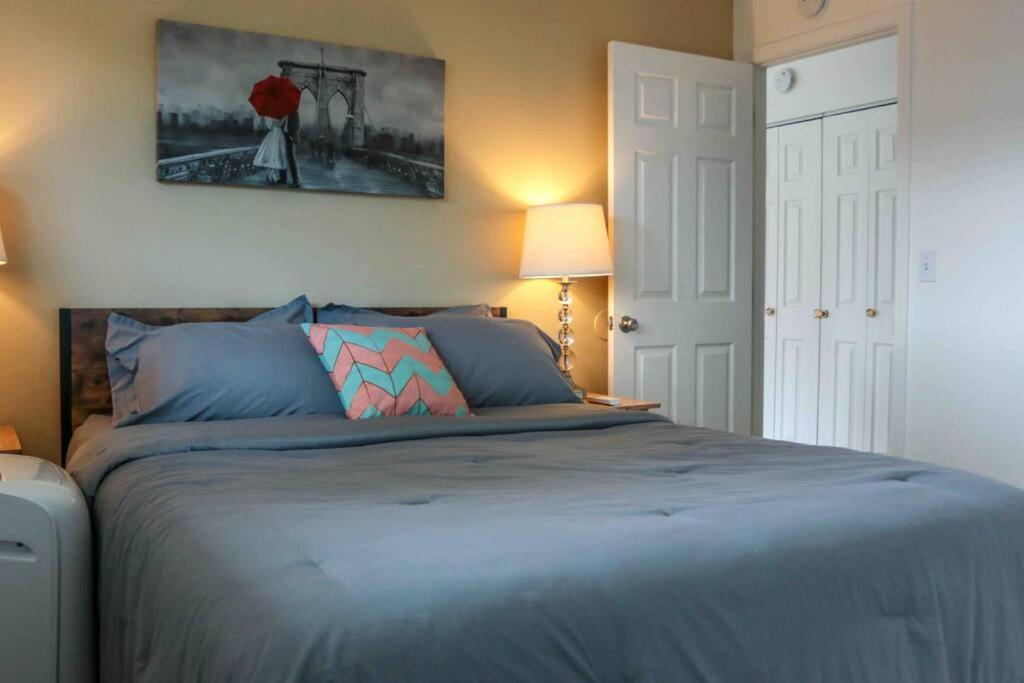 Amazing Entire House + Parking Apartment Portland Luaran gambar