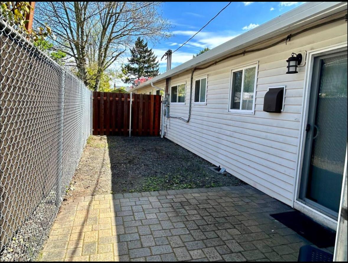 Amazing Entire House + Parking Apartment Portland Luaran gambar